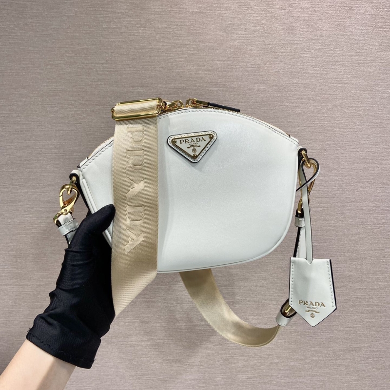 Pra*a top handle bags